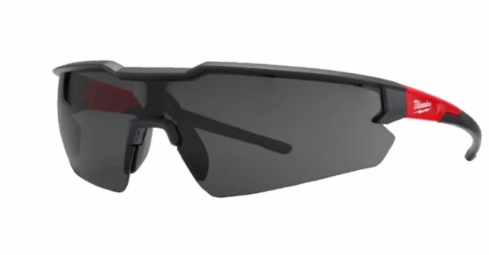 Milwauk Milwaukee High Performance przyciemniane okulary ochronne, ze zdejmowaną nakładką piankową, szary dymny 4932471882 czerwone 0, 0