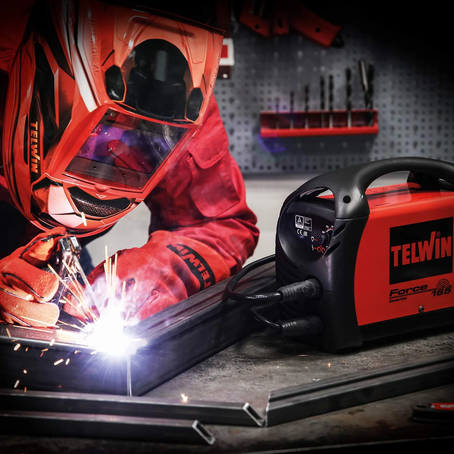 Telwin 815857 Force 165 spawarka inwerterowa 230 V