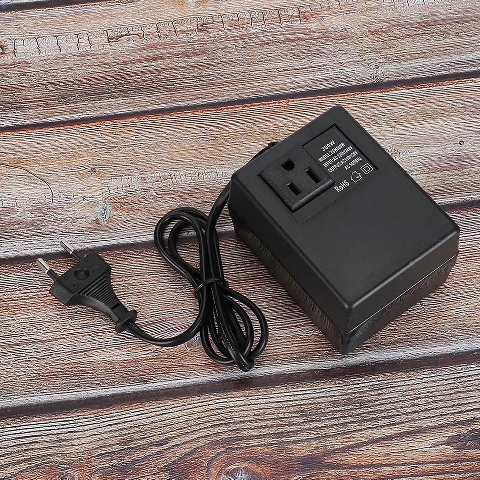 Transformator Mocy 300 W AC 220 V na 110 V Przetwornica Napięcia EU Wtyczka