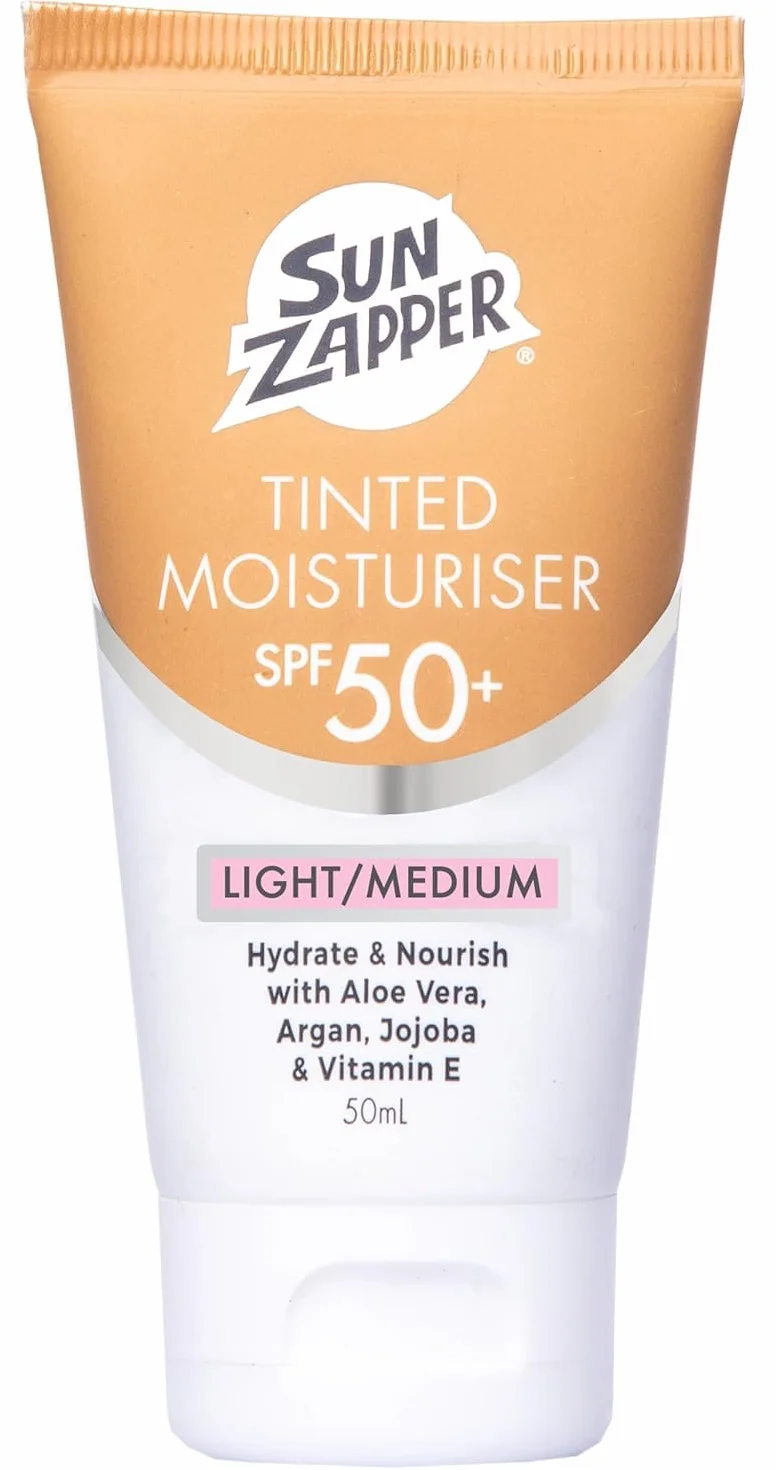 Sun Zapper BB Cream Tinted Sunscreen – SPF 50+ Moisturizer with Aloe Vera, Kakadu Plum, Jojoba, Witamina E, lekki, średni odcień, 50 ml, wyprodukowano w Australii