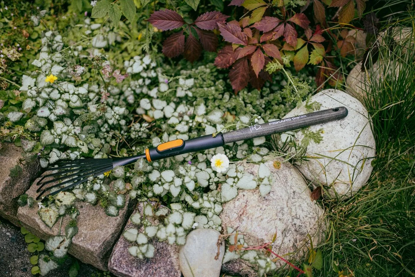 Fiskars OneClick Wooden handle S FSC
