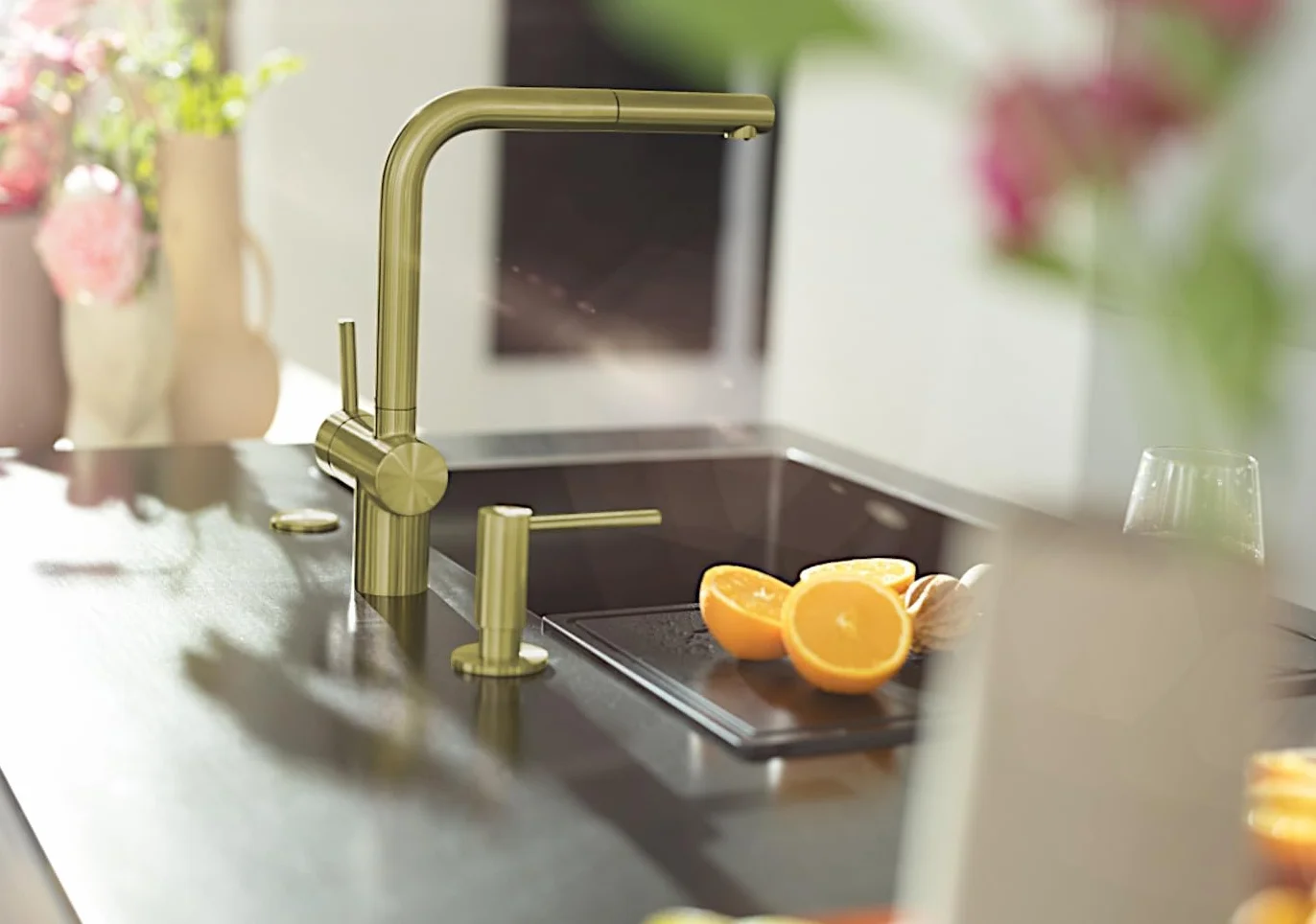 FRANKE Atlas Neo M pull-out armatura zlewozmywakowa złota