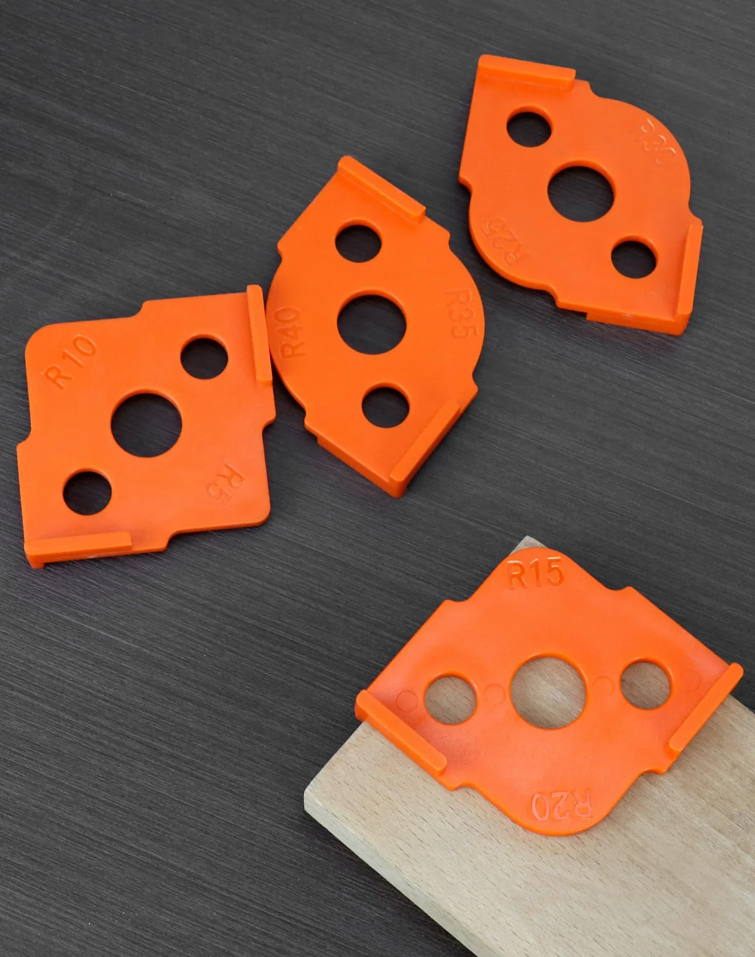 QWORK Zestaw 8 szablonów routera promieniowego R5 R10 R15 R20 R25 R30 R35 R40 ABS CNC