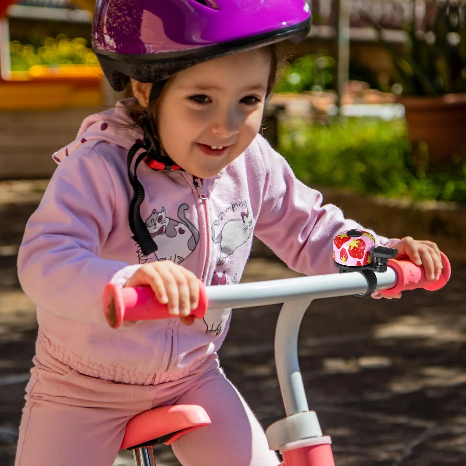 Dzwonek rowerowy dla dzieci, głośny dzwonek rowerowy z aluminiowym dzwonkiem, dzwonek rowerowy dla dzieci z truskawką, nadaje się do rowerów o średnicy 22 mm