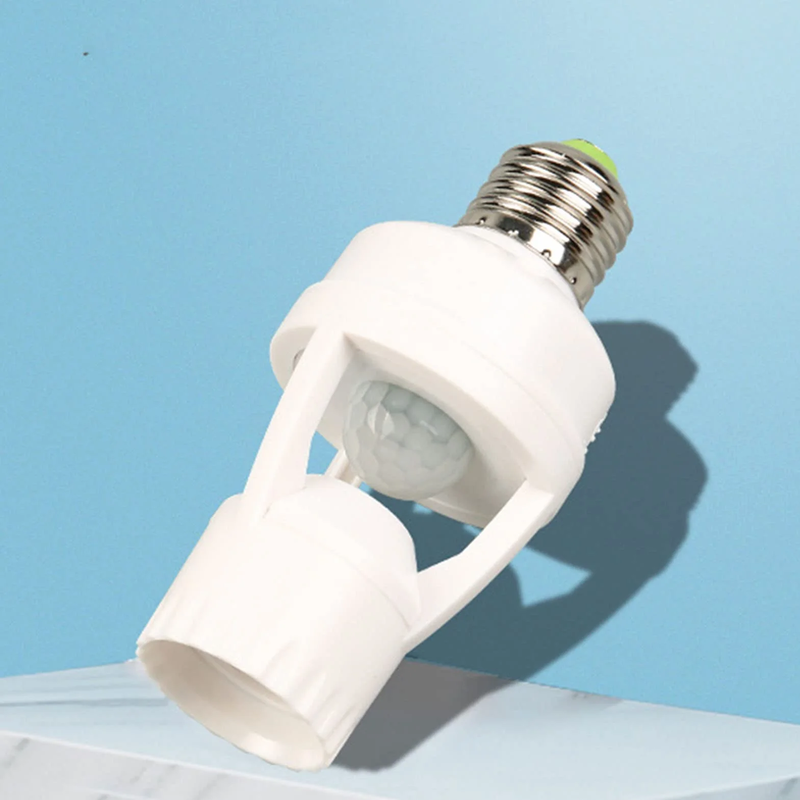 E27 Gniazdo światła z Czujnikiem Czas Opóźnienia 10-300 Sekund Zasięg 6 M Lampa Aktywowana Ruchem IR Adapter
