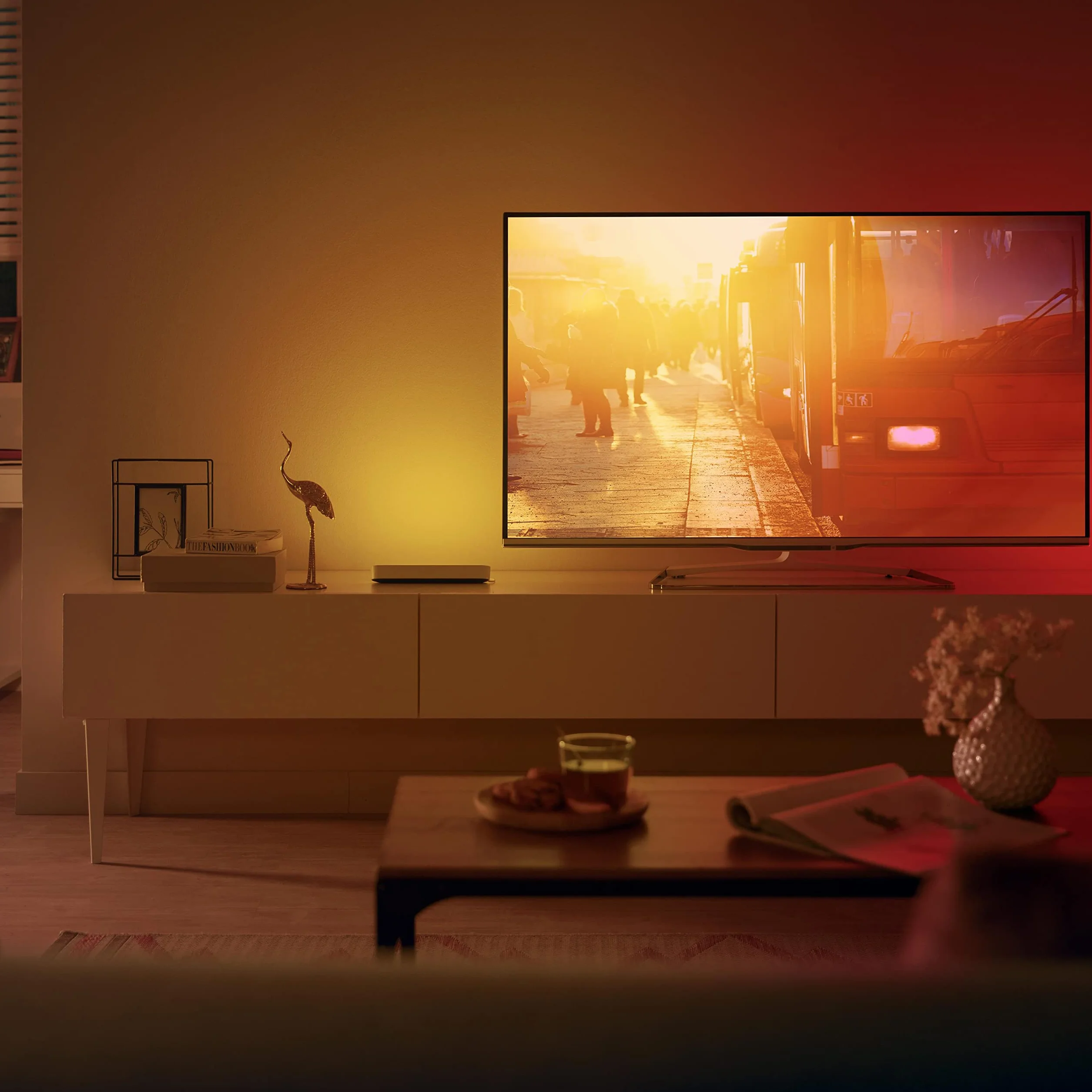 Philips Hue Play White and color ambiance Zestaw 2 podłużnych lamp, biała, 16 mln kolorów, możliwość przyciemniania, sterowanie aplikacją