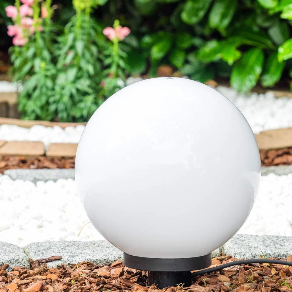 Lampa kulista Miau Ø30cm E27 z kolcem ziemnym biała tworzywo sztuczne 5m kabel