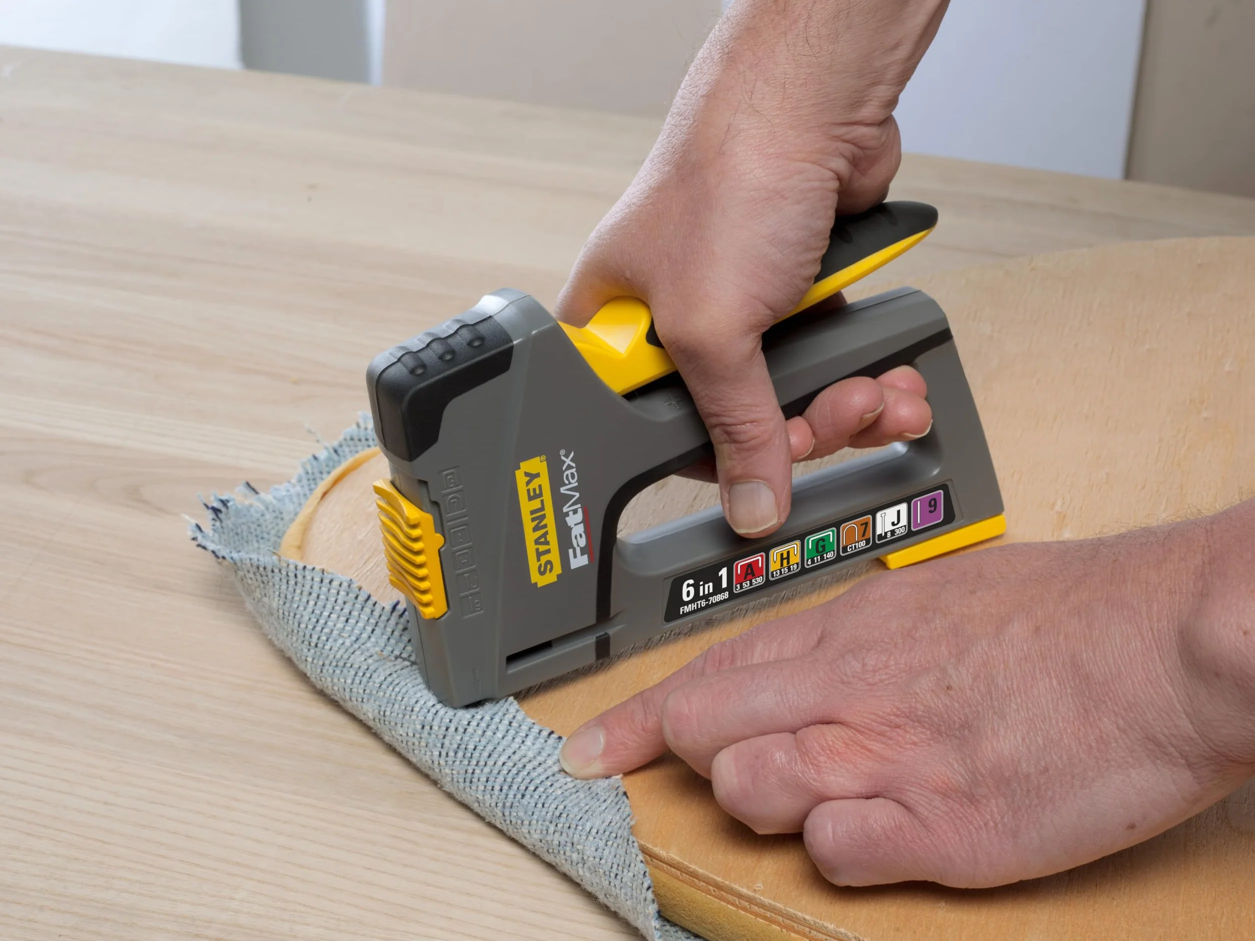 STANLEY Precyzyjny Grapadora TR75 6w1 Ergonomiczna