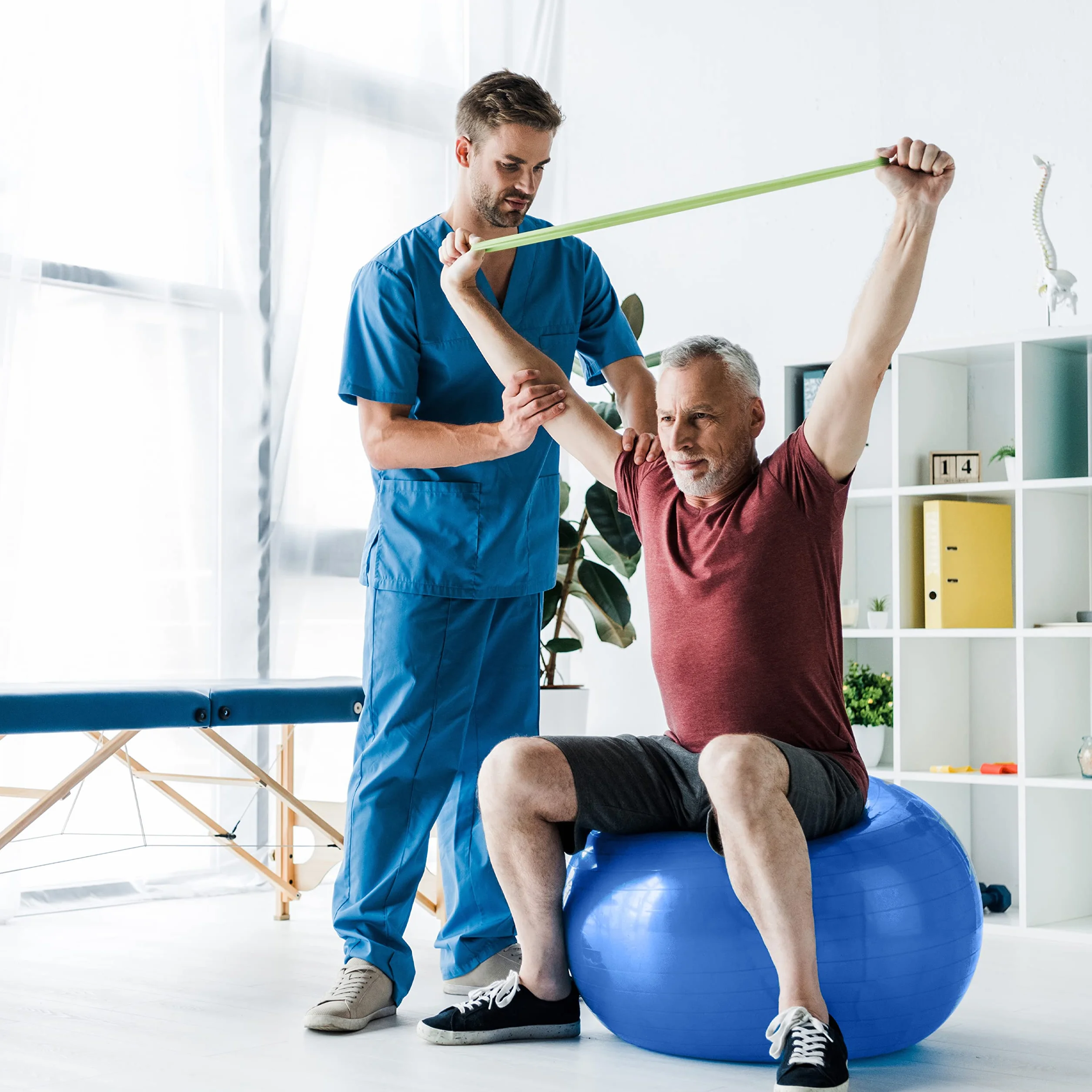Retoo Piłka gimnastyczna, 65 cm, piłka do siedzenia z pompką, piłka treningowa, piłka do fitnessu, jogi, gimnastyki, treningu podstawowego, fitnessu, do biura, do balansowania, piłki gimnastycznej,