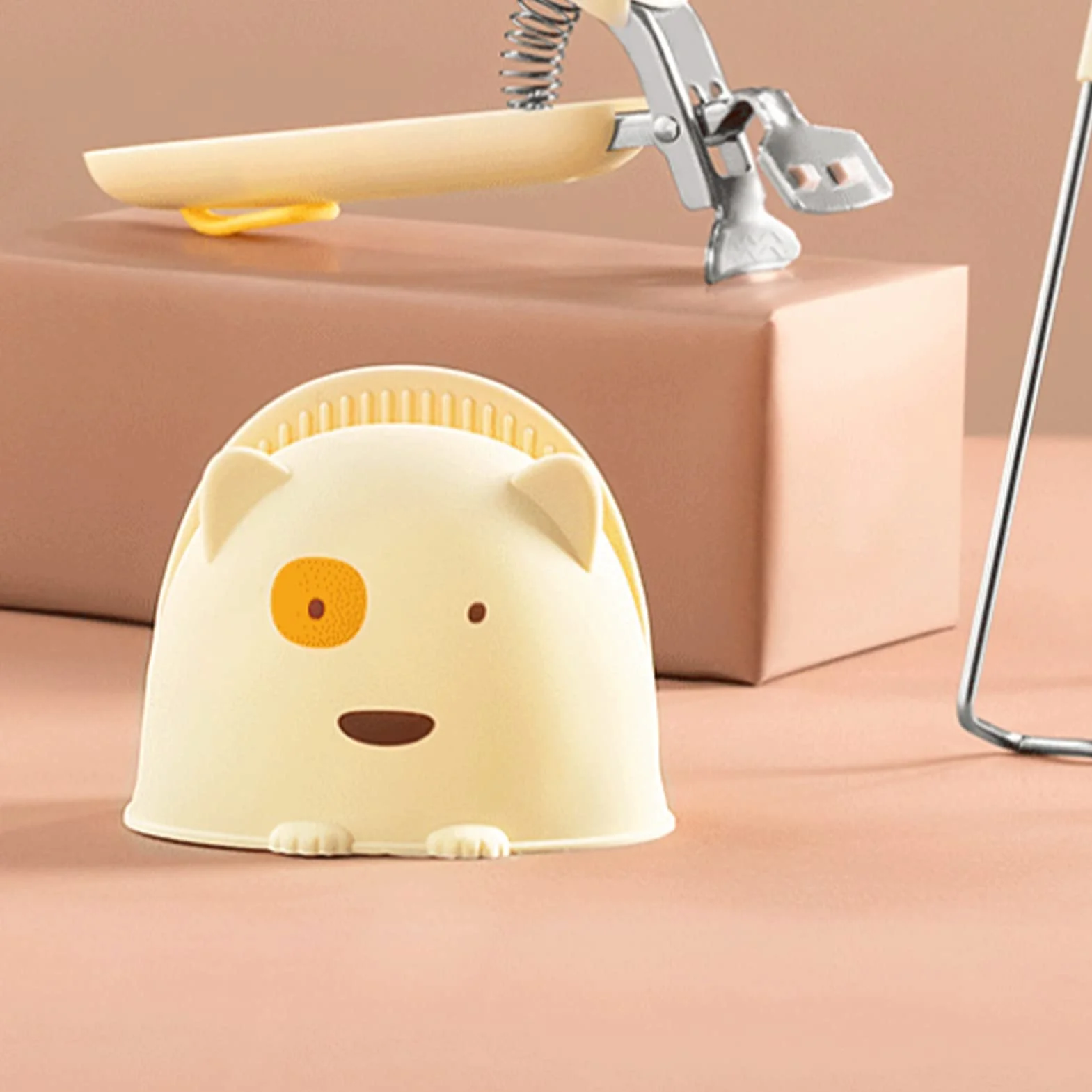 Silikonowe Rękawice Kuchenne Cute Cartoon Pinch Grip Mini Ochraniacz na Palce Uchwyt na Garnek Żółty