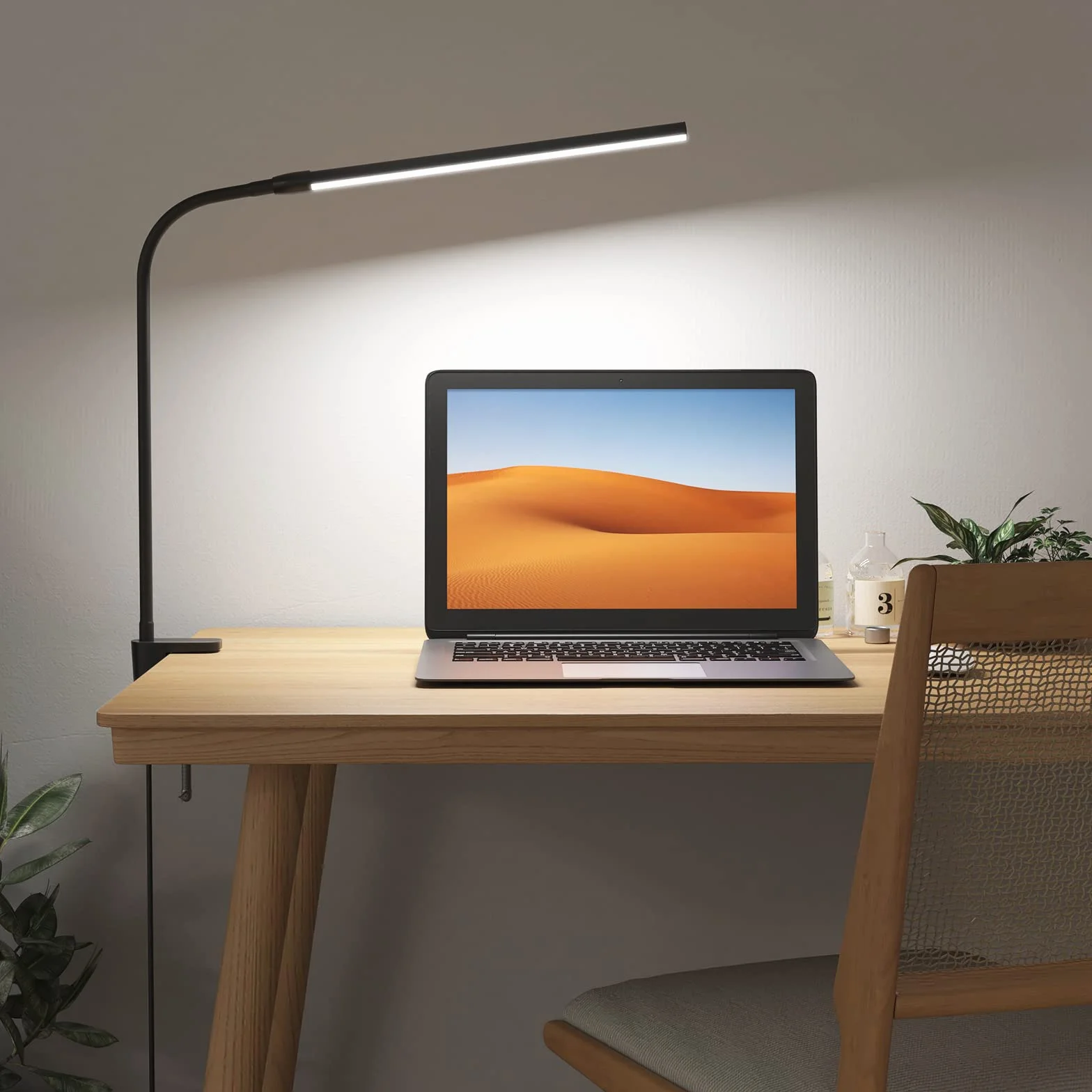 Lepro Lampa biurkowa LED zaciskowa z ramieniem obrotowym, ochrona oczu, USB, 3 kolory 10 poziomów jasności, czarna