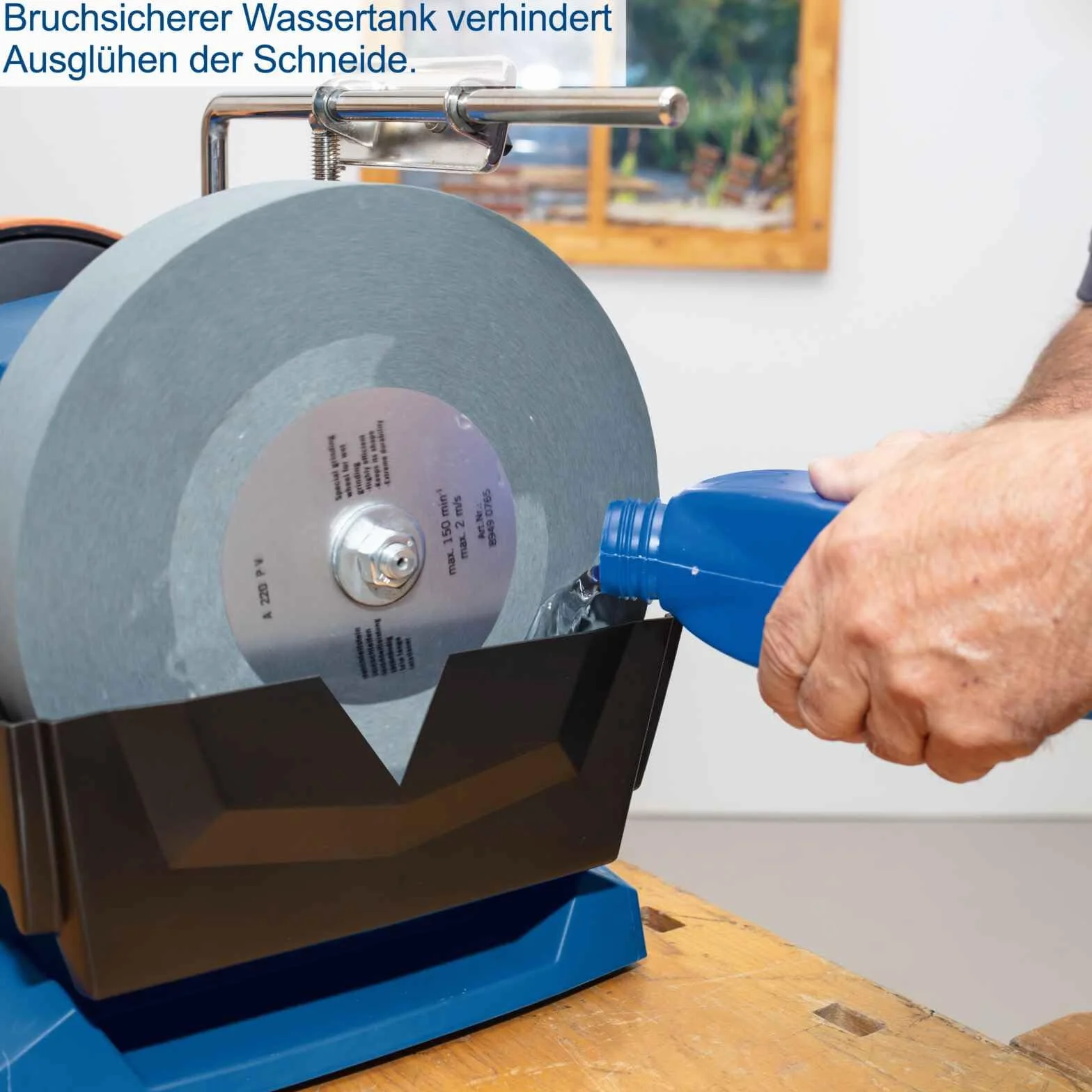 Scheppach Ostrzałka do wody TIGER 7000S 200W Górny kamień korundu 250 x 50 mm ziarno 220