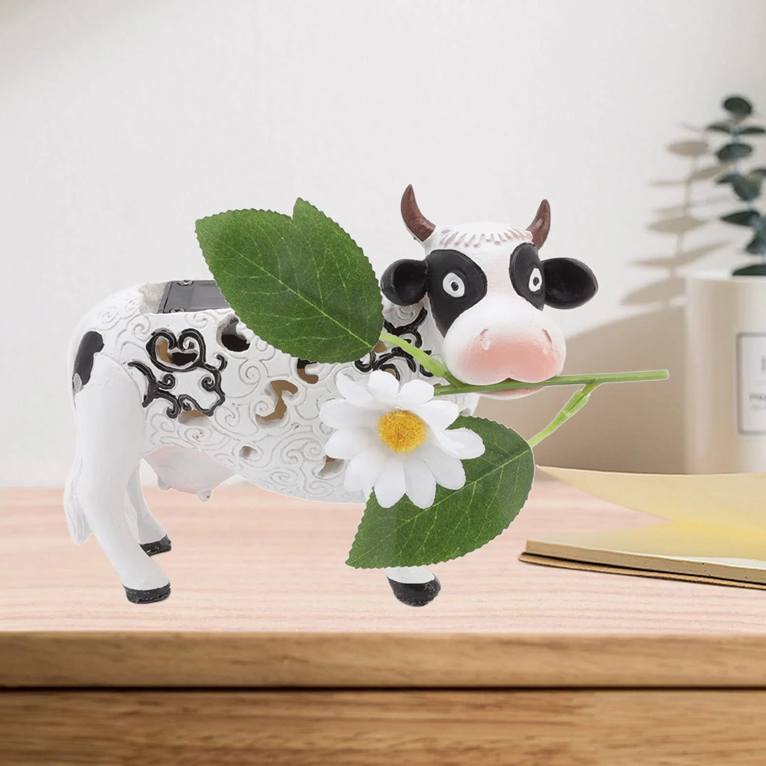 Słoneczne Światła Ogrodowe w Kształcie Zwierząt, Energooszczędne Światło Słoneczne Daisy Cow na Ślub