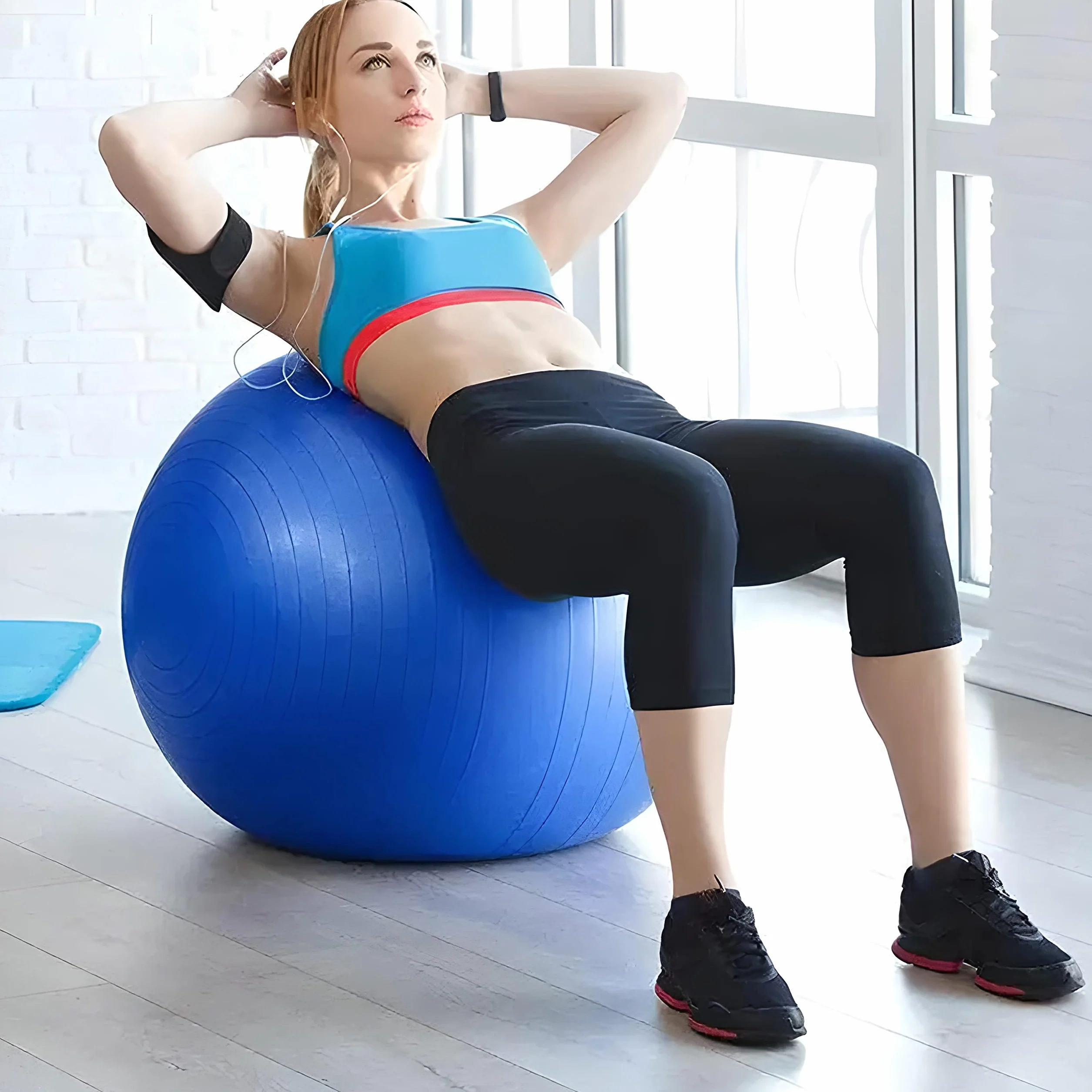 Retoo Piłka gimnastyczna, 65 cm, piłka do siedzenia z pompką, piłka treningowa, piłka do fitnessu, jogi, gimnastyki, treningu podstawowego, fitnessu, do biura, do balansowania, piłki gimnastycznej,