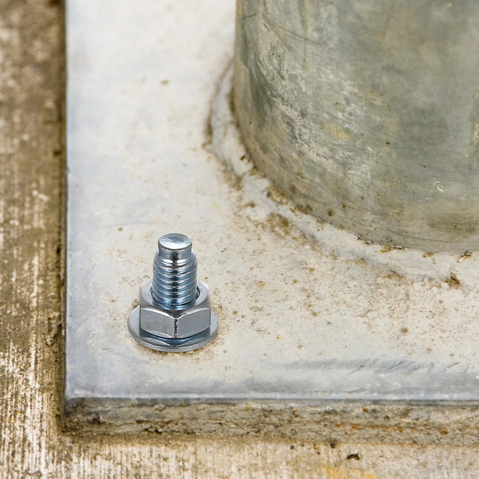 Śruby kotwiące M12 x 120 mm ocynkowane do betonu