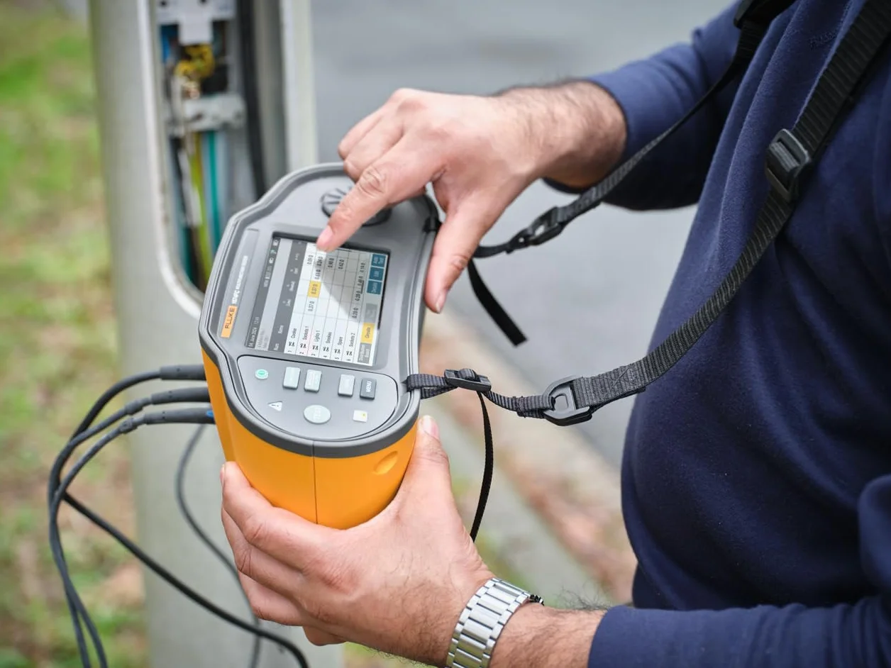 Wielofunkcyjny tester instalacji Fluke 1673 FC