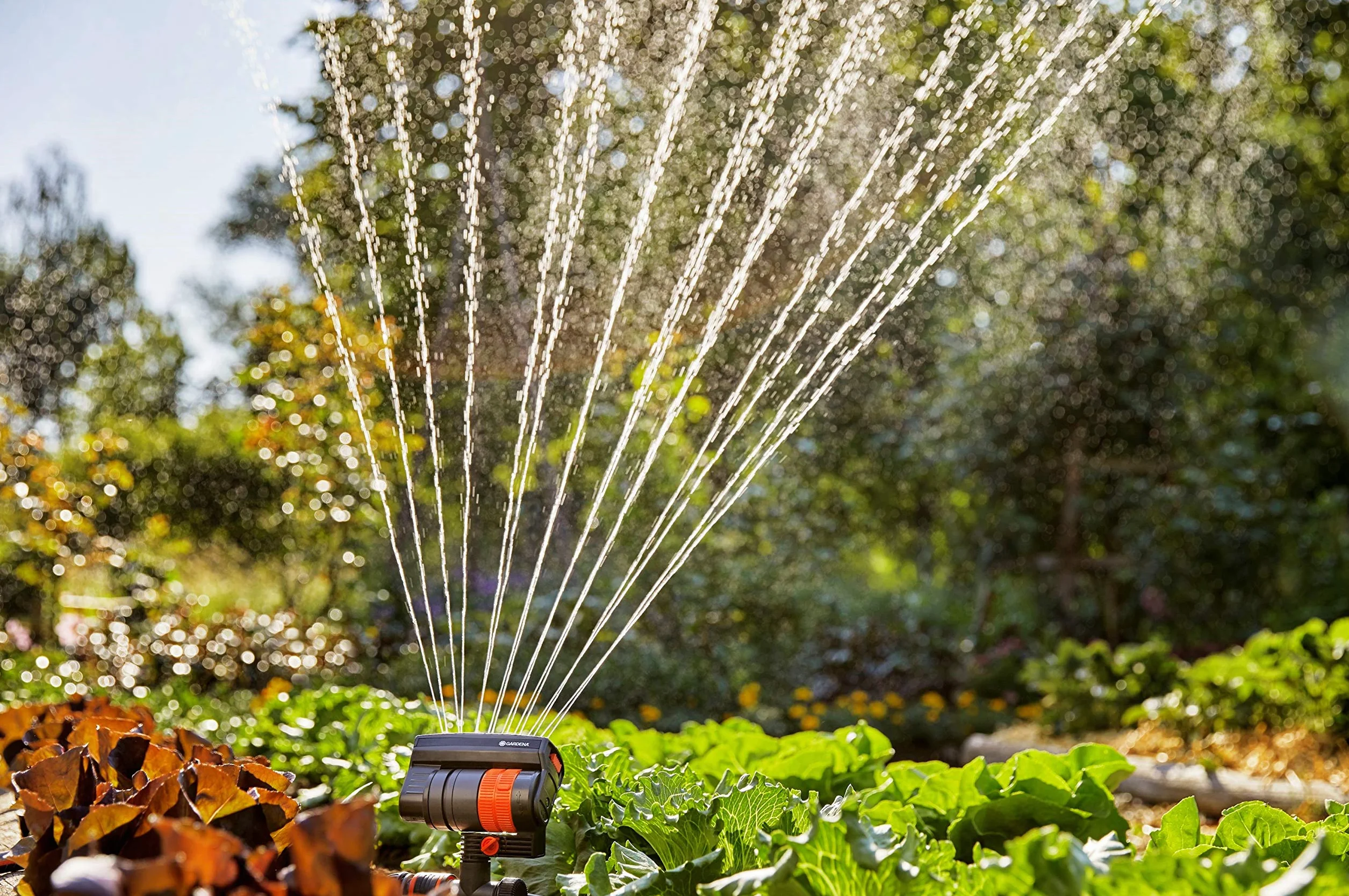 Gardena Regulowany zraszacz ZoomMaxx 69-84BZMX do 2300 m2 z wbudowaną podstawą obciążeniową