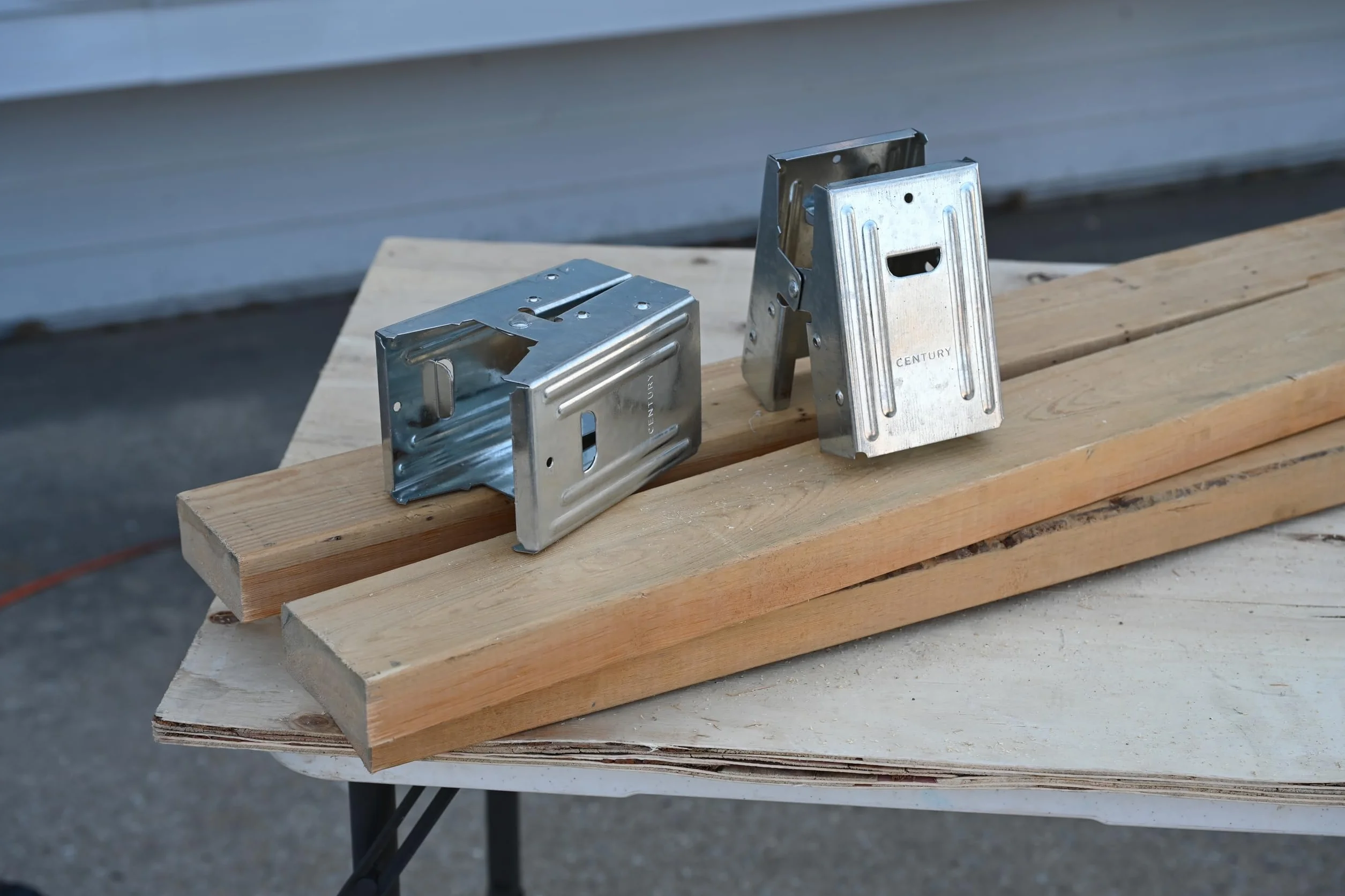 Century Drill & Tool 72994 2x4 Sawhorse Brackets, Galvanized