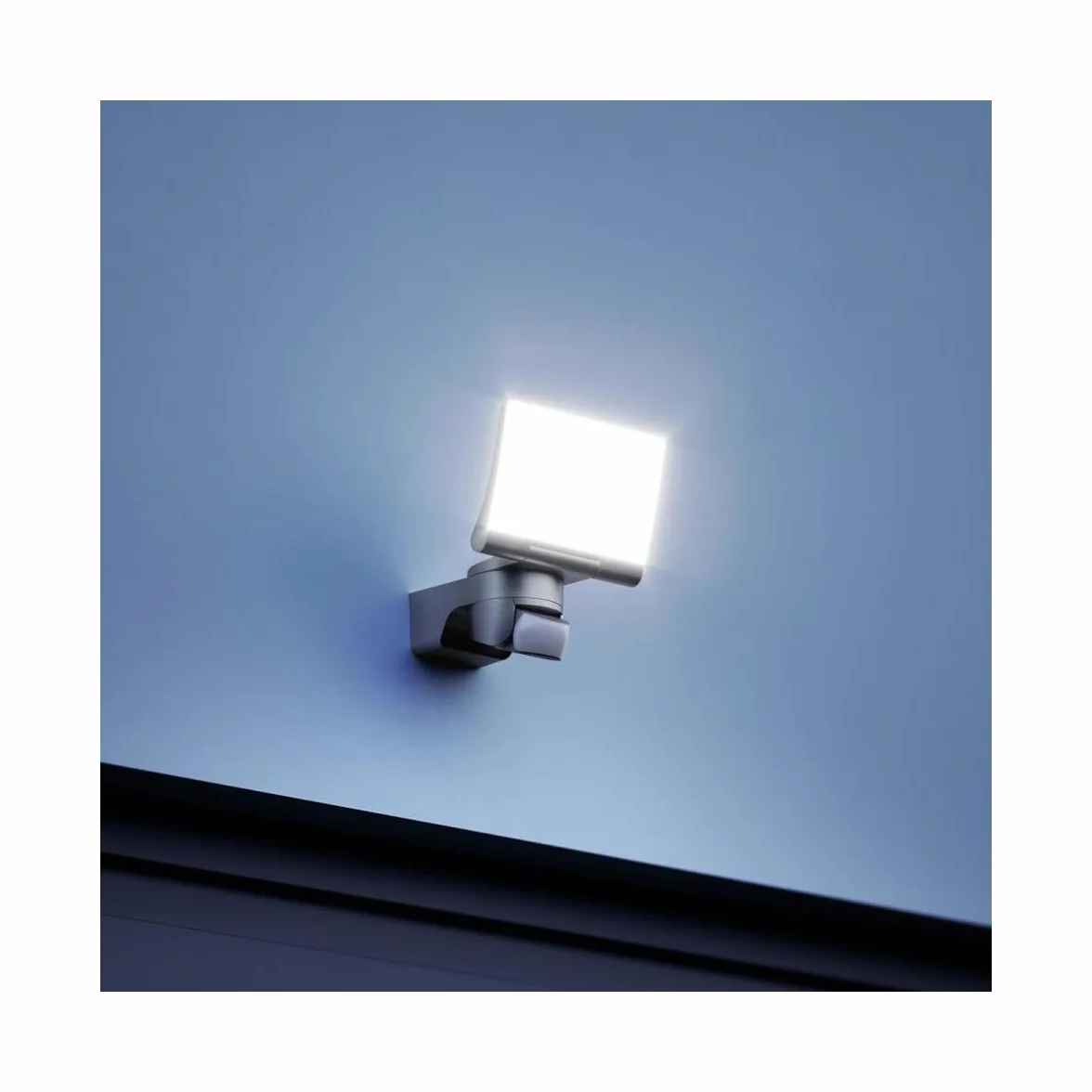Steinel Xled Home 2 Reflektor LED 13,7 W 1550 lm Grafitowy