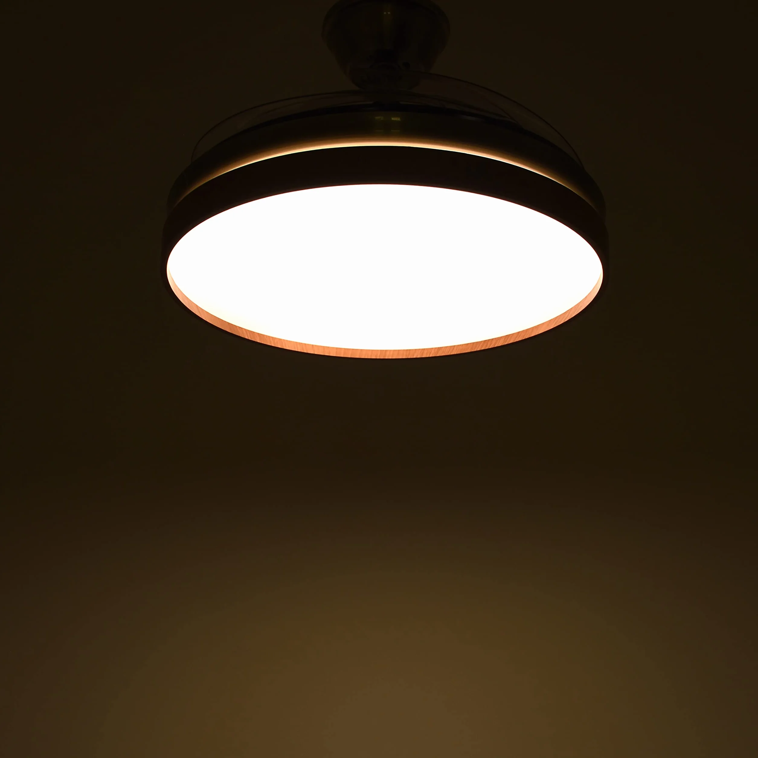 BEL AIR HOME - Wentylator Sufitowy COSMOS z Silnikiem DC i Wysuwanymi Łopatkami - 36W LED z 3 Temperaturami Światła - Sterowanie Pilotem, Tryb Zimowy, Cichy - Cuero Cerezo, Metal