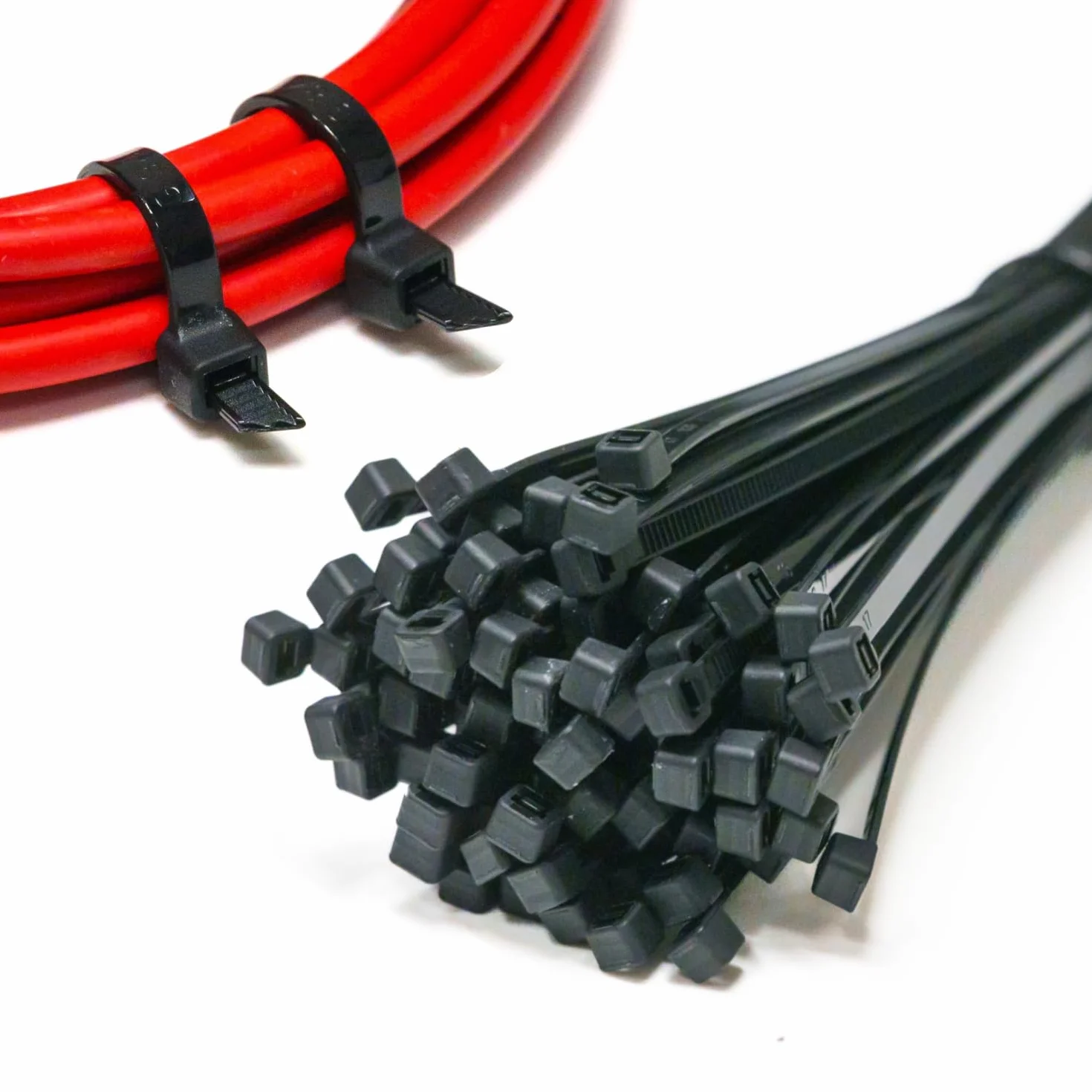Opaski Kablowe Zaciskowe Nylon PA66 Odporne na UV 100 Sztuk 4,8x200 do Instalacji Elektrycznych Fotowoltaicznych