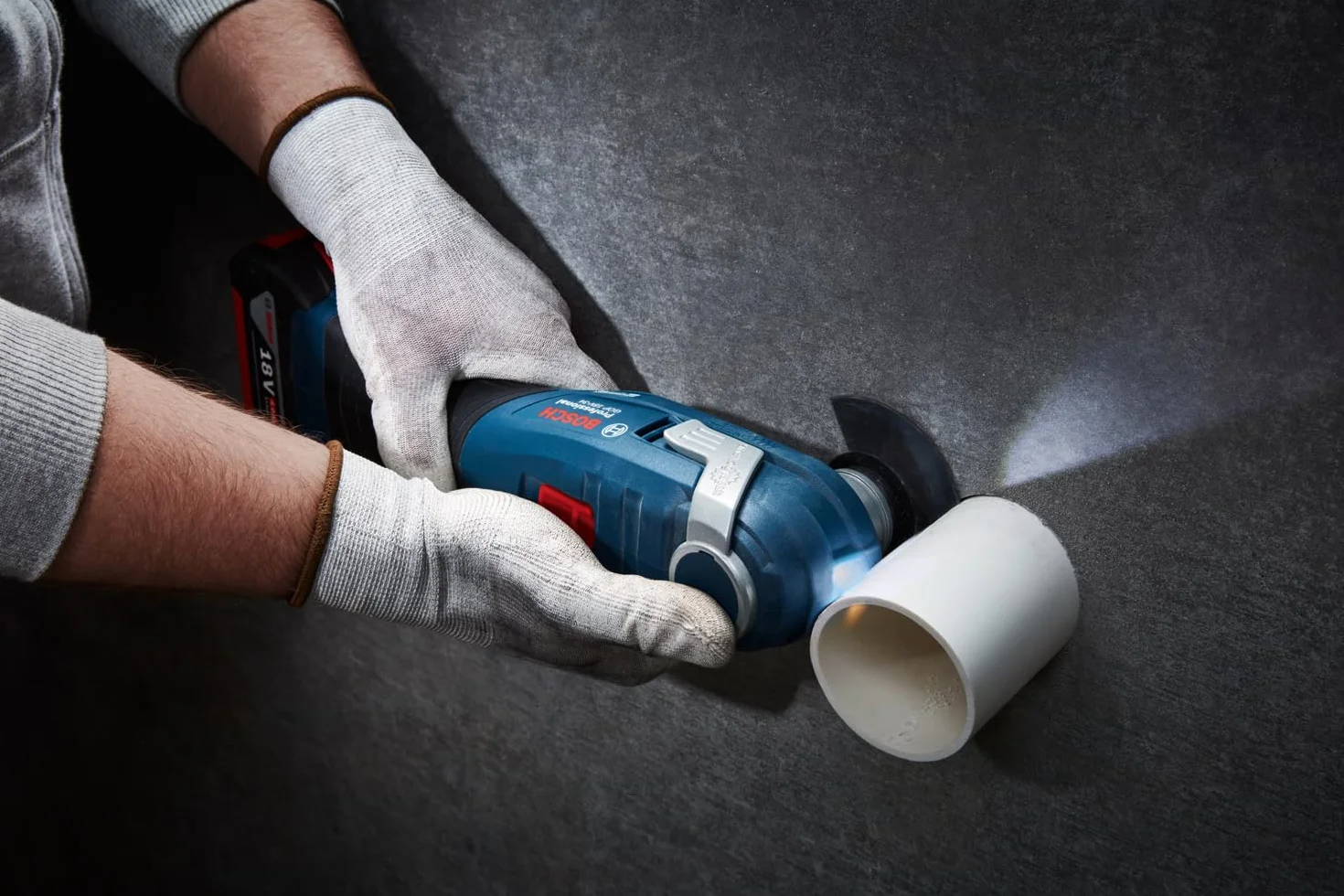 Bosch Professional System akumulatorowy 18V GOP 18V-34