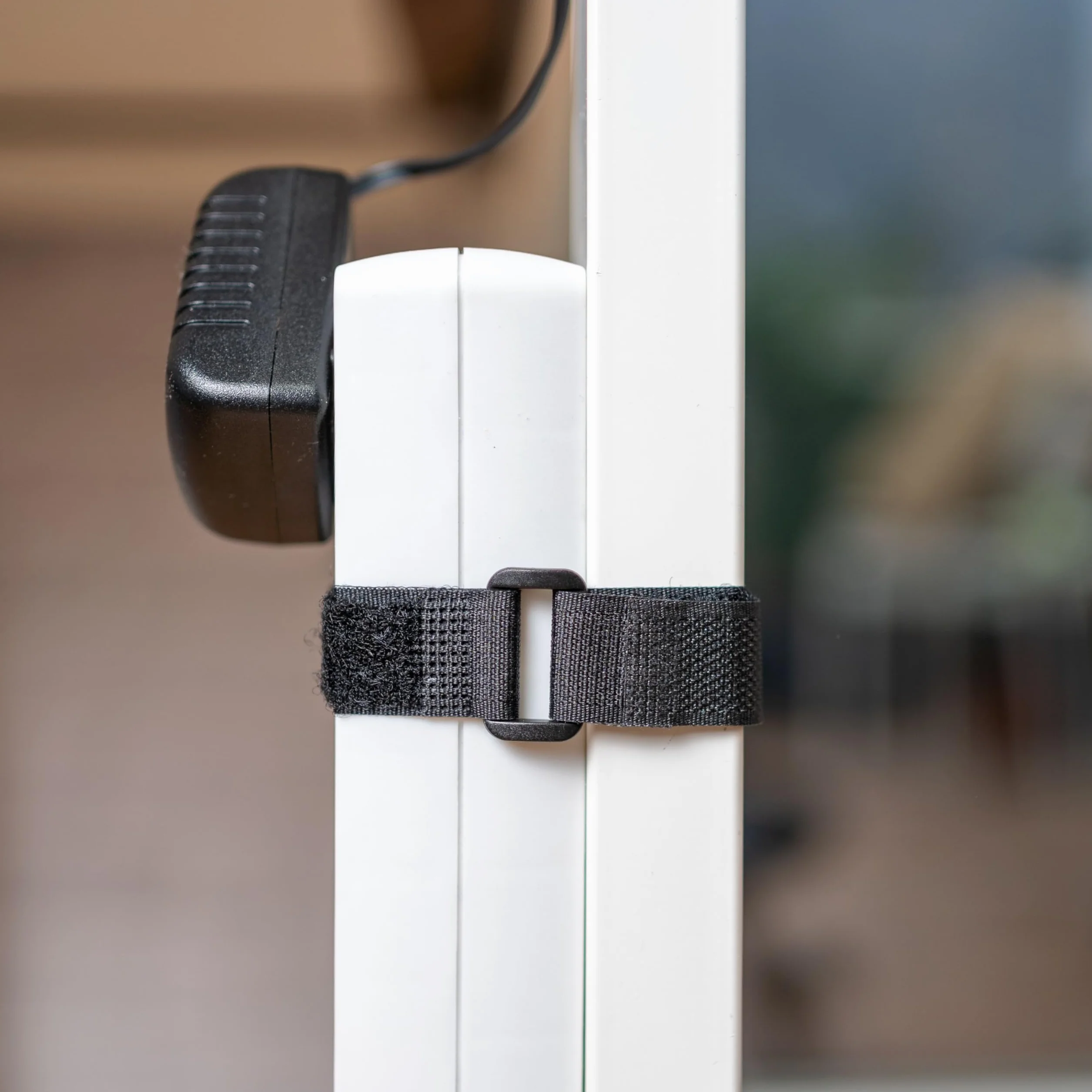 Opaski kablowe na rzep z klamrą 60 cm czarne nylon 10 sztuk wielokrotnego użytku