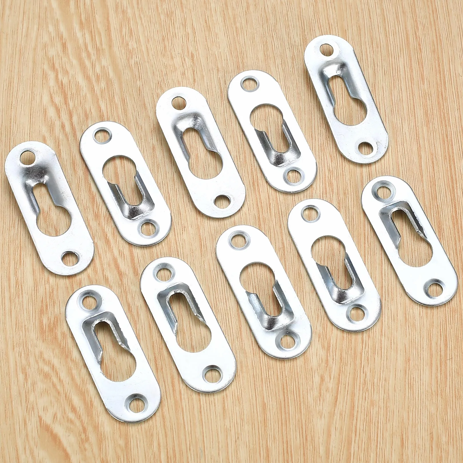 Wieszaki z Otworem Kluczowym Metale 44x16mm 40 Sztuk z 80 Śrubami do Obrazów Lustra