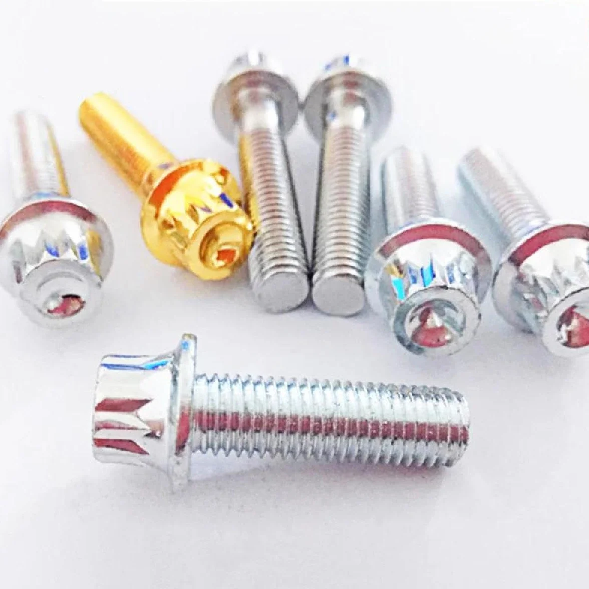 Śruby kołnierzowe Torx M7 24mm ze stali nierdzewnej 1 szt.