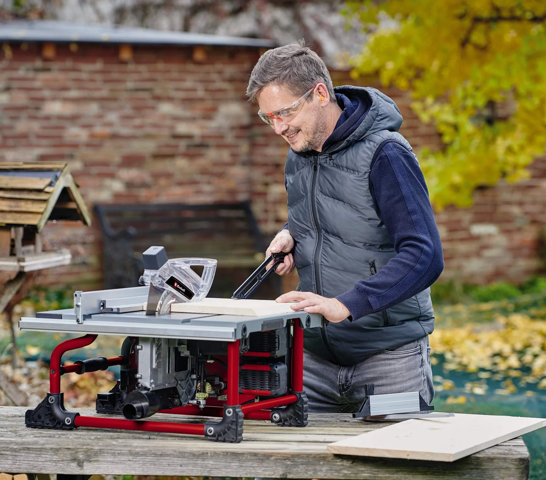 Einhell TE-TS 36/210 Li-Solo Akumulatorowa pilarka stołowa 36 V Li-ion Ø210 mm