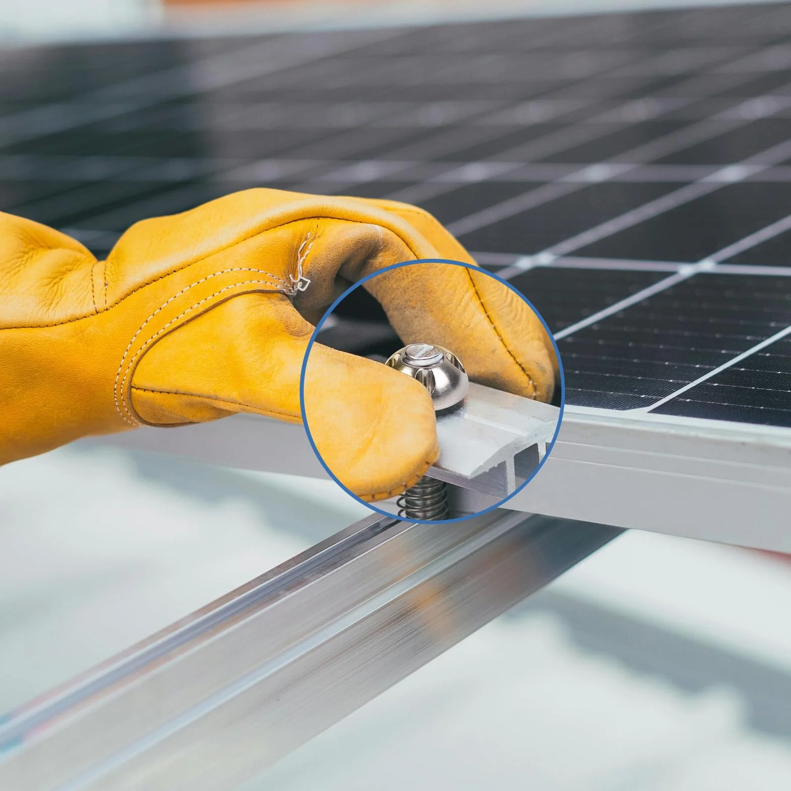 EFUTURETIME 8 x nakrętki przeciwkradzieżowe M8 x 1,25 mm Ochrona przed kradzieżą 4-otworowa nakrętka bezpieczeństwa ze stali nierdzewnej 303 z 1 nakrętką