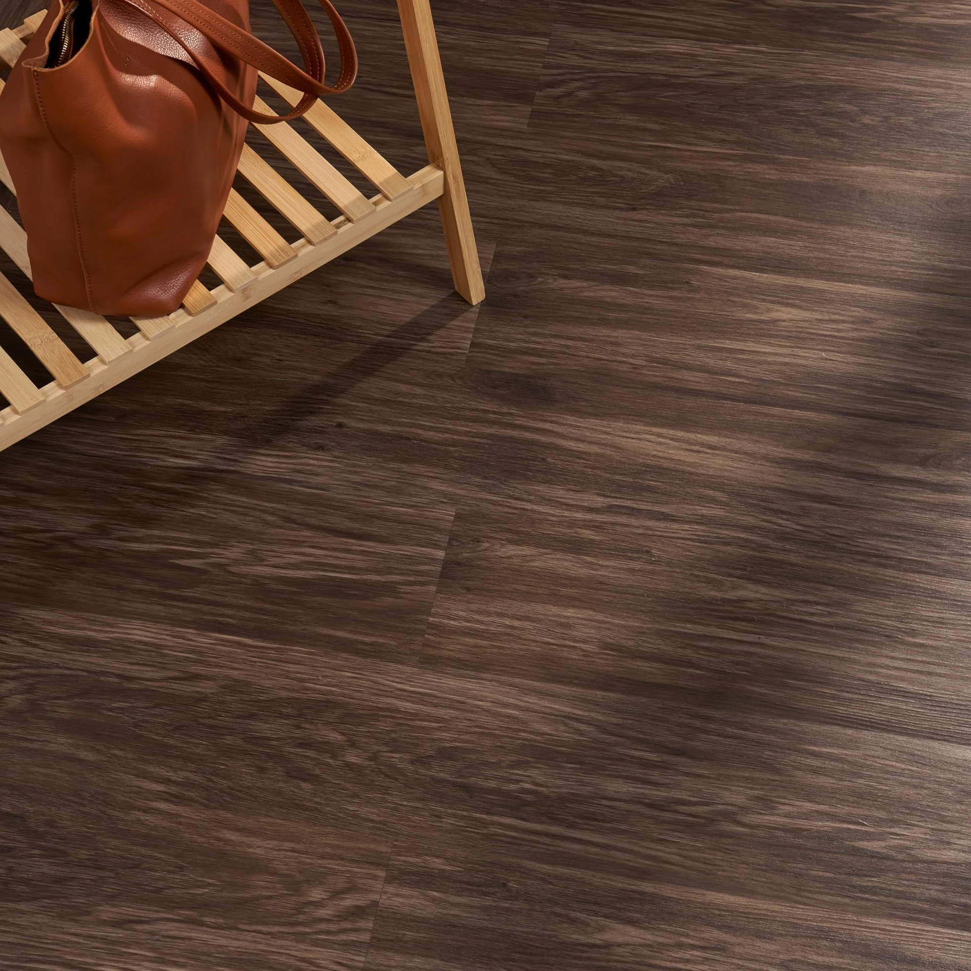 neu.holz - samoprzylepna wykładzina podłogowa, ok. 1 m², „Smoked Oak”, laminat winylowy, 7 antypoślizgowych desek dekoracyjnych, do ogrzewania podłogowego