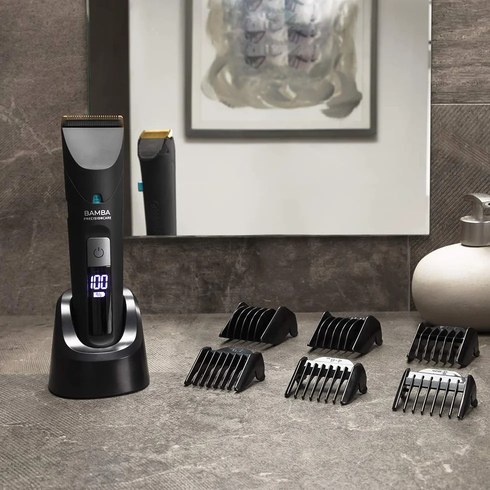Cecotec Maszynka do strzyżenia włosów Bamba PrecisionCare Wet&Dry. ostrza Stal nierdzewna z powłoką tytanową, Bateria litowa, Autonomia do 120 min, Długość 0,5-30 mm, 8 grzebieni
