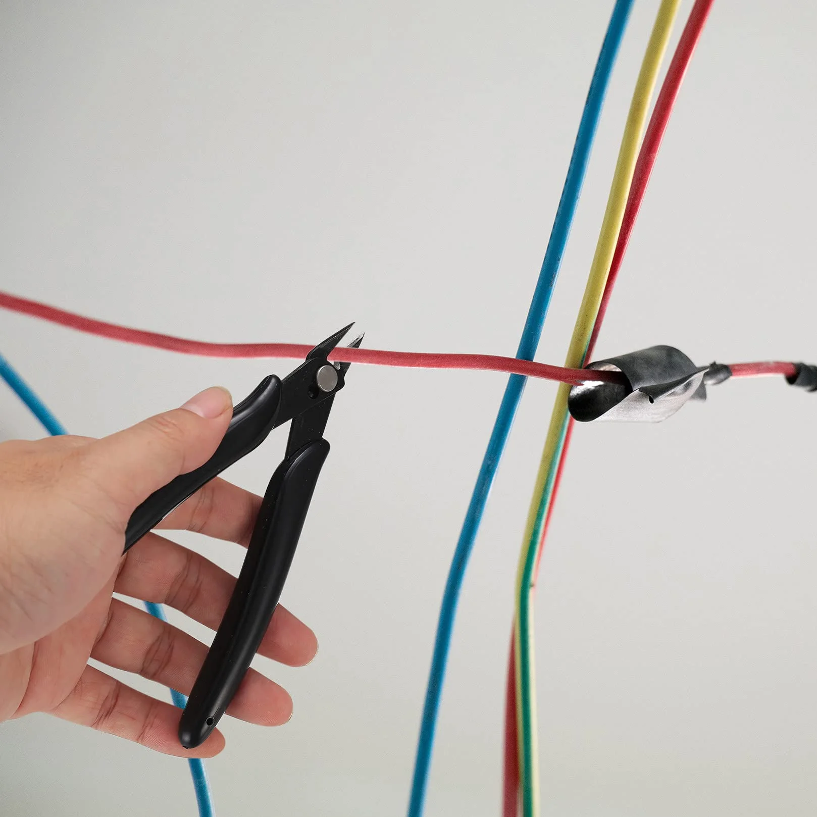 4 Sztuki Boczne Kleszcze, Nożyce do Przewodów, Wielofunkcyjne Obcęgowe, Skośne Elektroniczne Nożyce do Kabli - Czarny, Niebieski