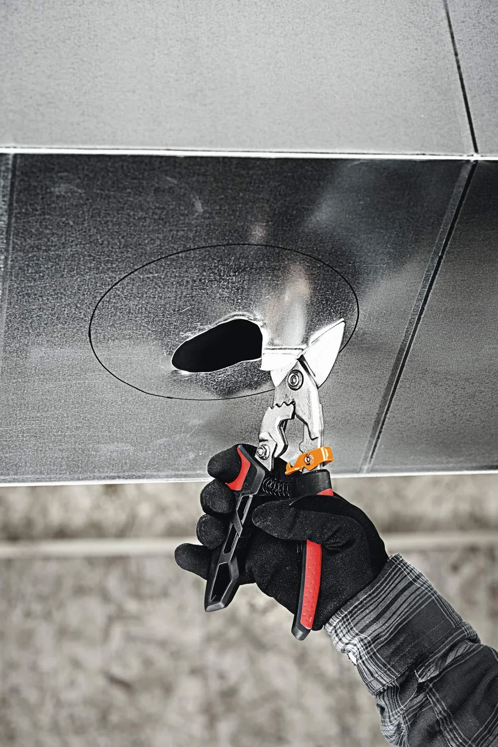 Fiskars Nożyce do cięcia blachy PowerGear 252 cm stal ulepszana cieplnie