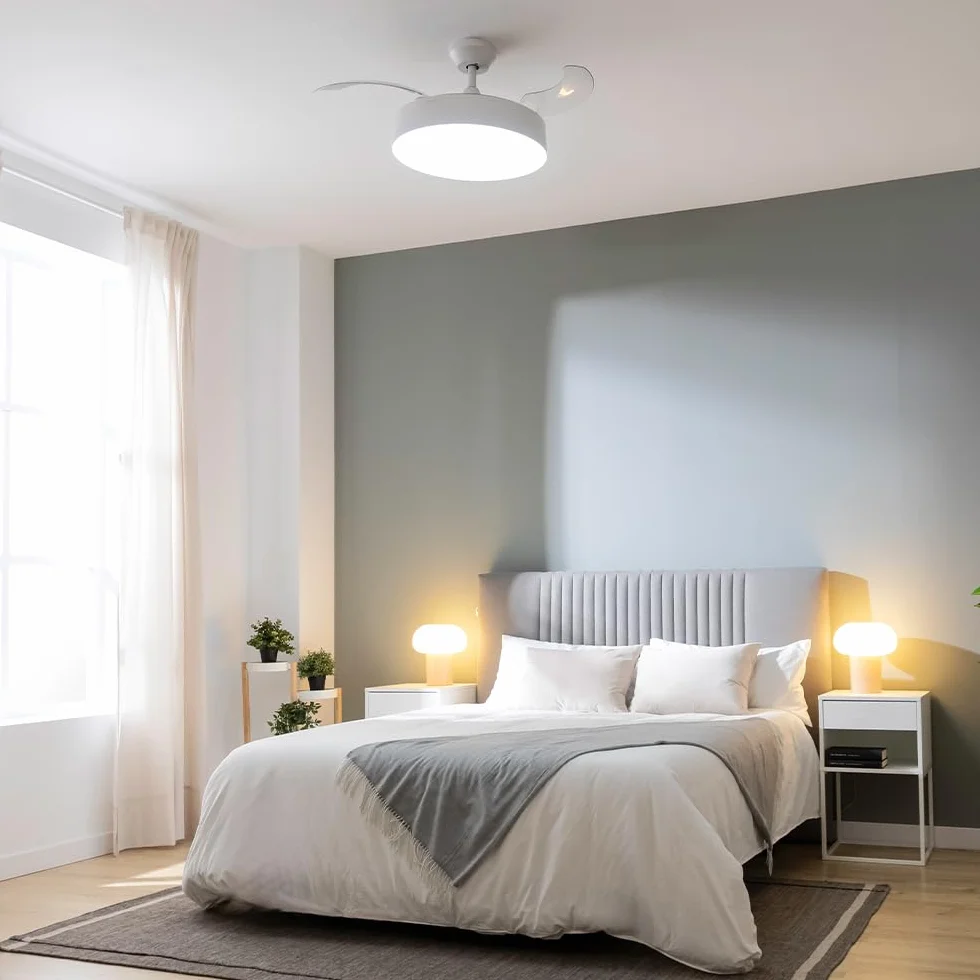 Cecotec EnergySilence Aero 4280 wentylator sufitowy z wysuwanymi skrzydłami i lampą, niewidzialny, biały, 40 W, średnica 106 cm, timer, 3 odcienie światła, funkcja lata/zima