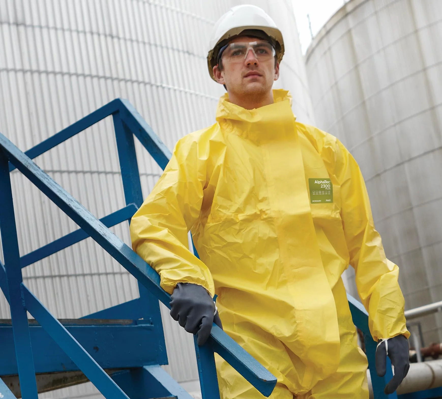 Ansell AlphaTec 2300 Model 132 Kombinezon jednorazowy Odporny na chemikalia Żółty rozmiar 2XL