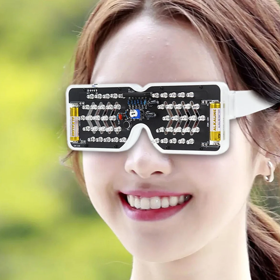 DollaTek Zestaw do samodzielnego lutowania, sterowany muzyką, okulary LED z baterią, lampa błyskowa LED