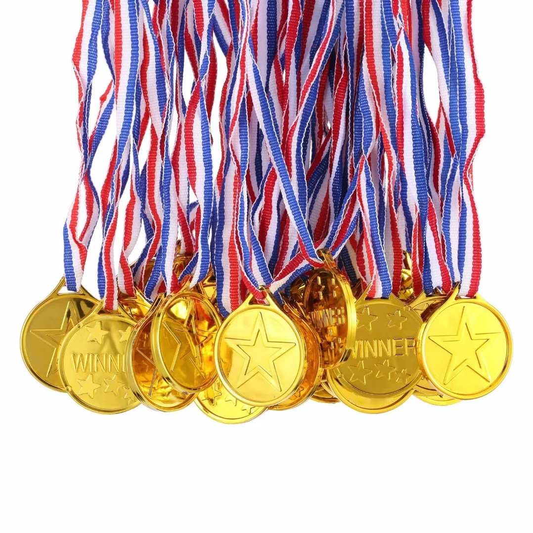 15 monet medali, medal dla dzieci, plastikowy złoty medal z wstążkami na szyję, złoty medal dla dzieci, medal zwycięzcy na zawody tematyczne na dzień sportu