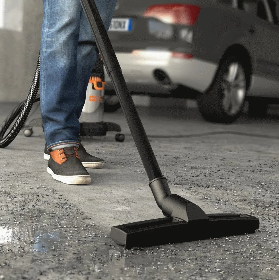BLACK+DECKER BXVC30XTDE Odkurzacz do ciał stałych i płynnych 1600 W 30 litrów