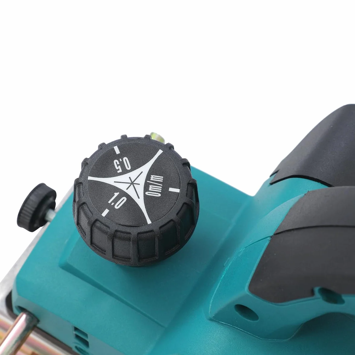 Strug elektryczny 600 W 82 mm głębokość cięcia 1 mm do drewna i mebli