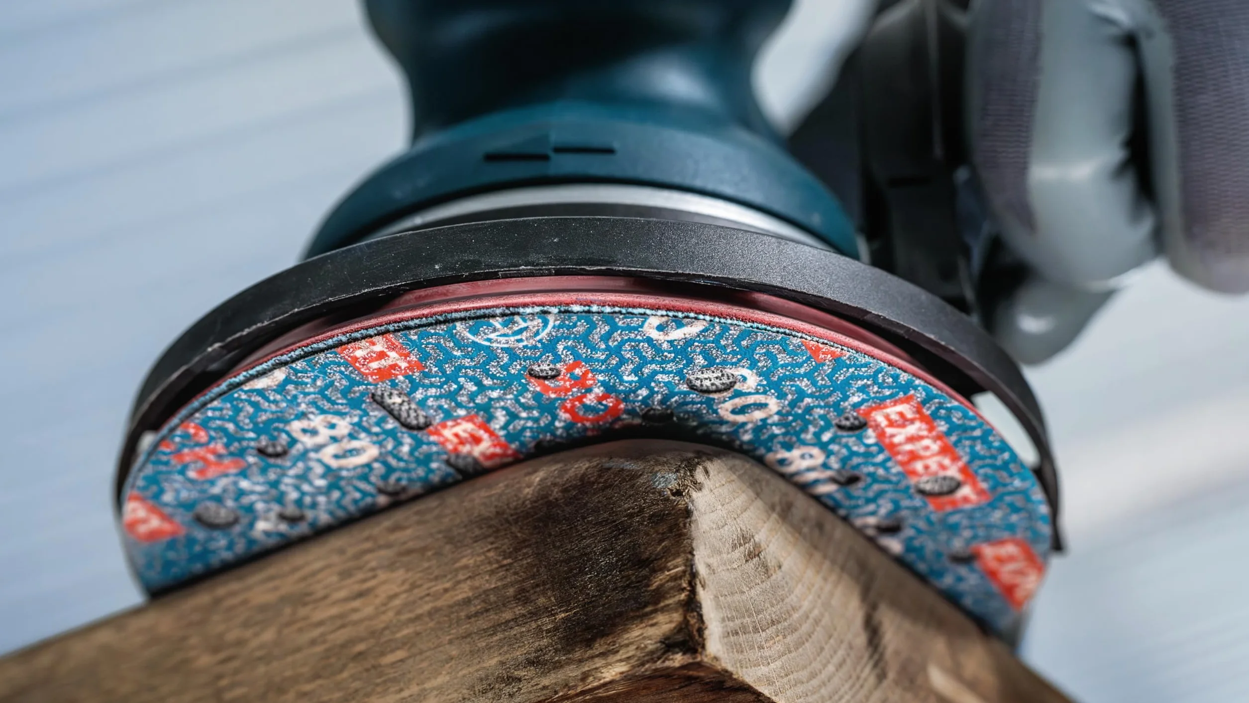 Bosch EXPERT O780 tarcza szlifierska do folii 150 mm ziarnistość 240